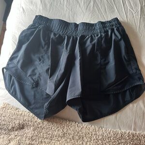 lululemon hotty hot Athletic Shorts